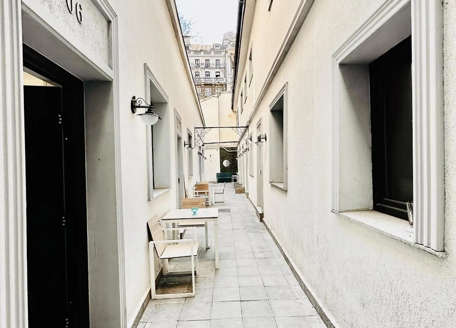 Continental Little Studio In Old Town Bucharest Apartment